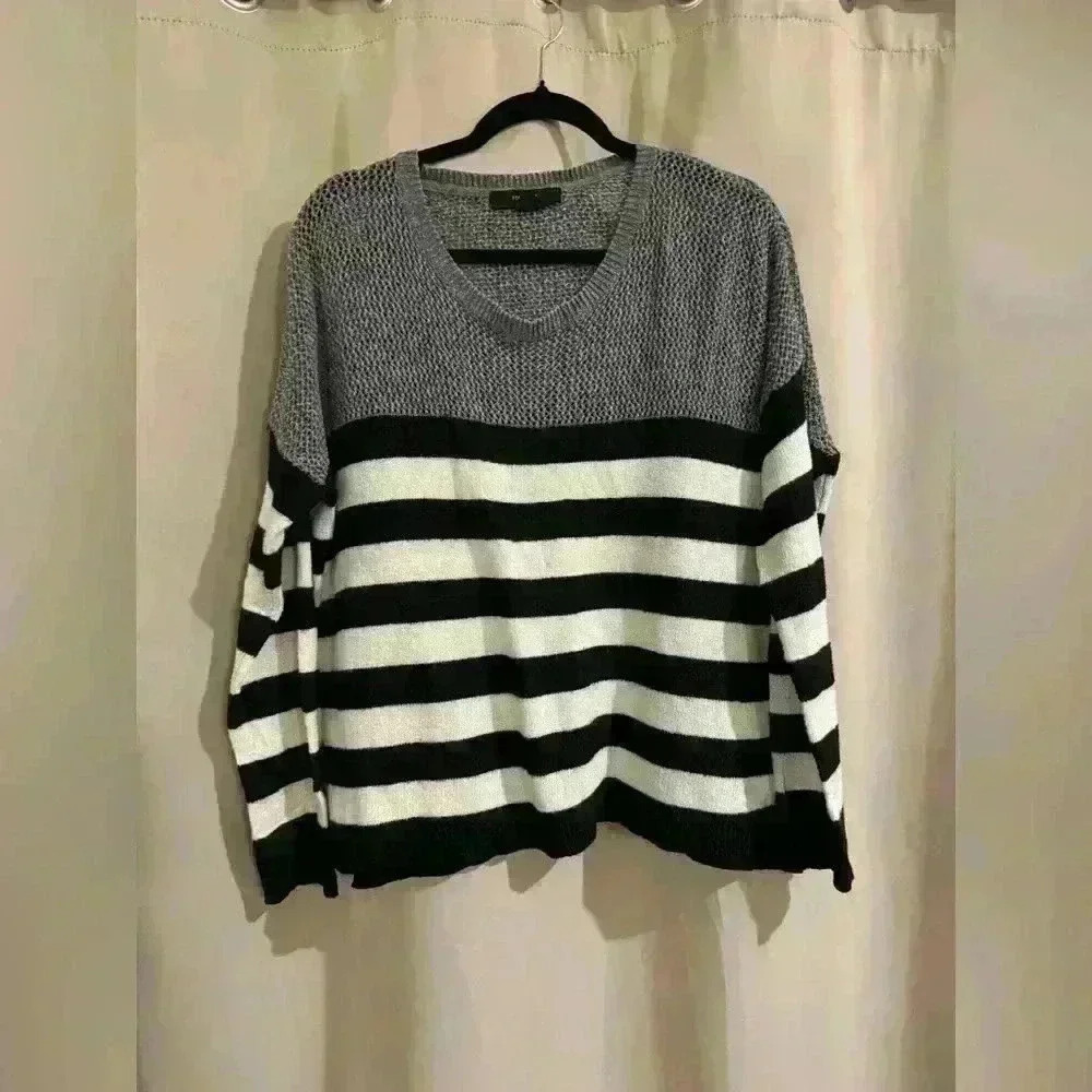 Women’s Forever 21 Striped Sweater